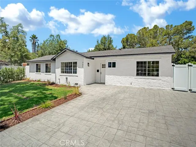 731 Calle Nogal, Thousand Oaks, CA 91360 - Image #2
