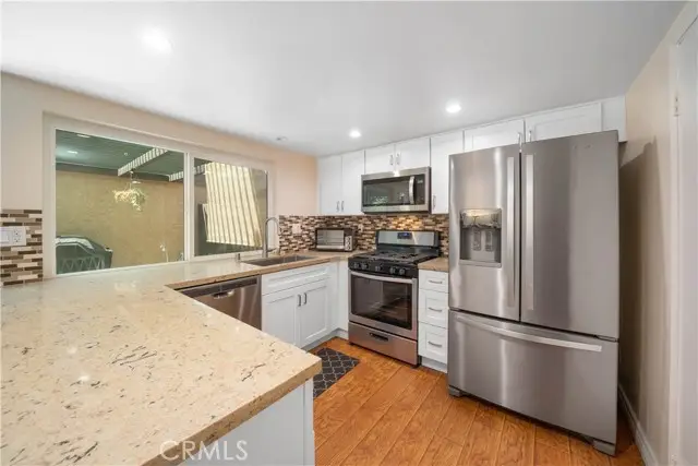 20122 Cohasset Street, Winnetka, CA 91306 - #1