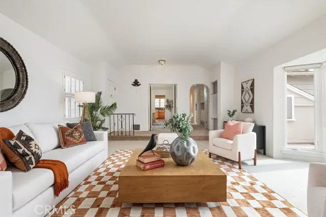 6476 San Marco, Los Angeles, CA 90068 - Image #2