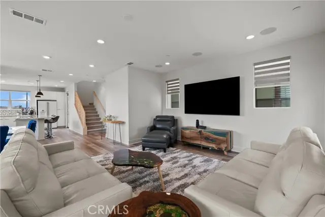 1068 Canal Street, Oxnard, CA 93035 - #3