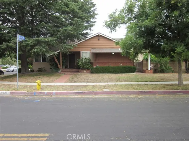 9931 Memory Park Avenue, San Fernando, CA 91345 - Image #1