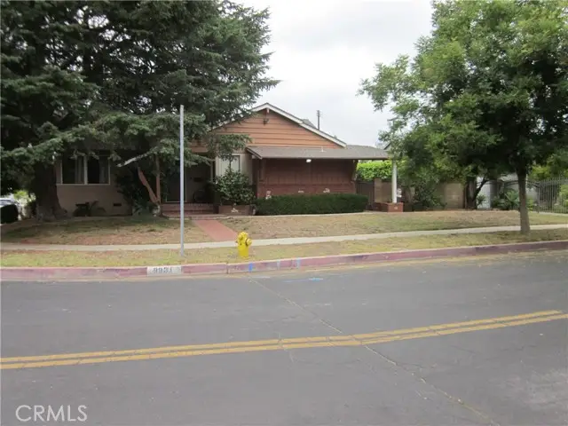 9931 Memory Park Avenue, San Fernando, CA 91345 - Image #2