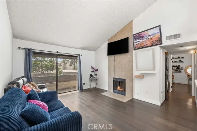 9600 Van Nuys Boulevard #220, Panorama City, CA 91402 - Image #2