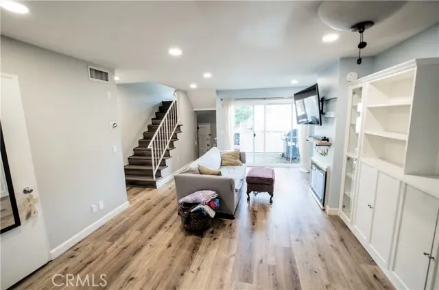 9140 Burnet Avenue #3, San Fernando Valley, CA 91343 - Image #3