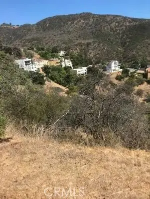 1 Latigo Cyn & Ocean View, Malibu, CA 90265