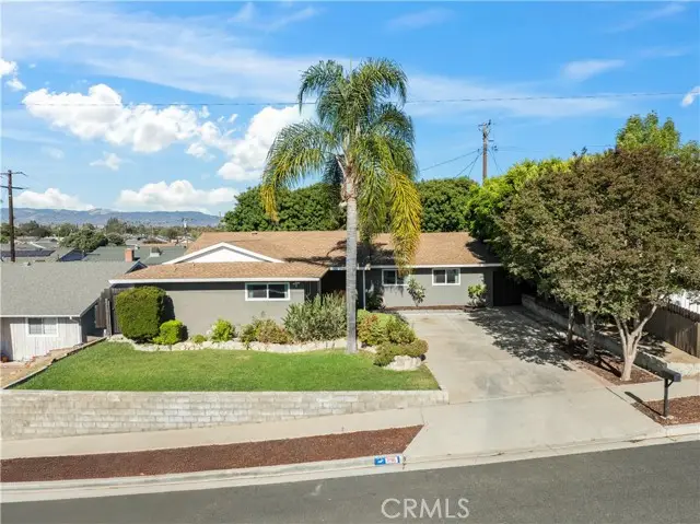 896 Moffatt Circle, Simi Valley, CA 93065 - Image #2