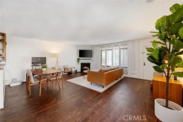 1301 17th Street #105, Santa Monica, CA 90404 - Image #3