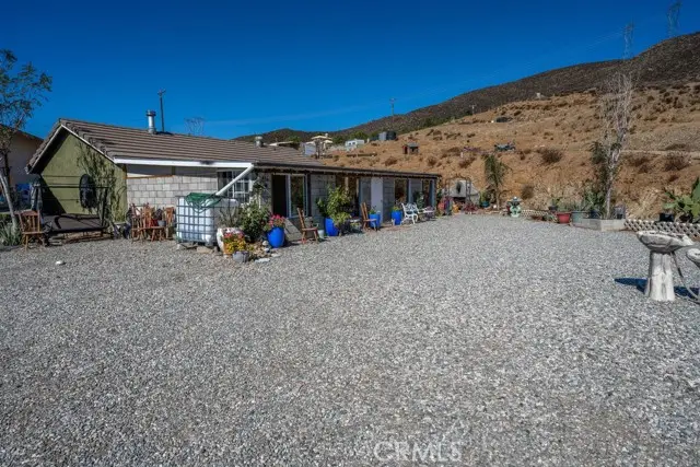 9555 Hierba Road, Agua Dulce, CA 91390 - Image #2