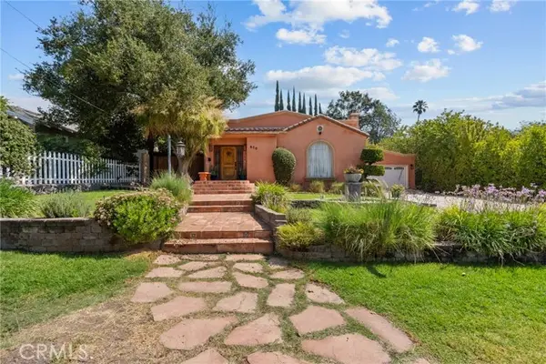 610 S Bel Aire Drive, Burbank, CA 91501