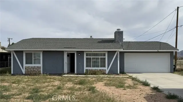 22090 Cherokee Avenue, Apple Valley, CA 92307 - #1