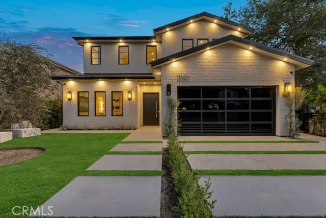 13024 Bloomfield Street, Studio City, CA 91604 - Image #3