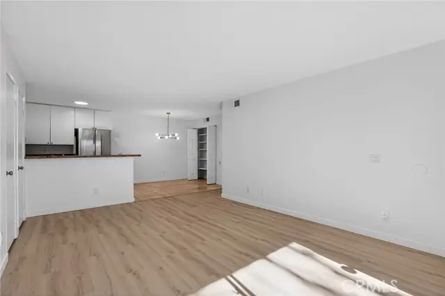 18808 Mandan Street #309, Santa Clarita, CA 91351 - Image #3