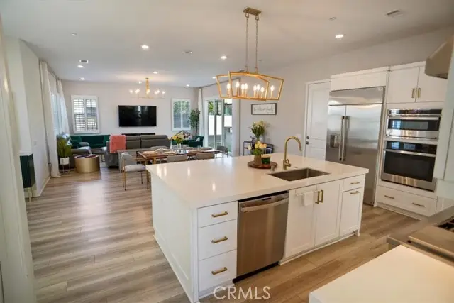 27004 Goldfields Court, Valencia, CA 91381 - Image #3