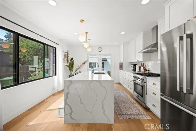 3345 Oakhurst Avenue, Los Angeles, CA 90034 - #2