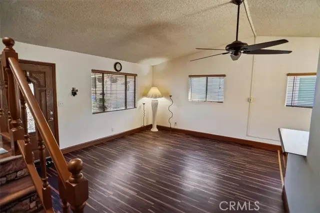 30602 San Martinez Road, Santa Clarita, CA 91384 - Image #2