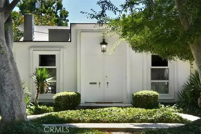 8832 Ashcroft, West Hollywood, CA 90048 - Image #2