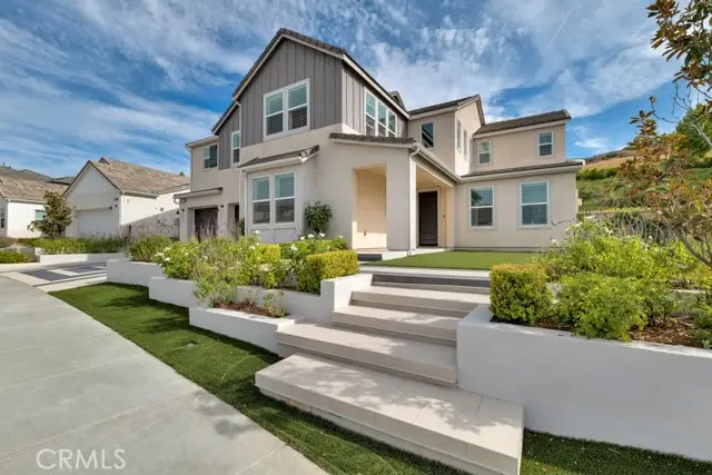 18812 Juniper Springs Drive, Santa Clarita, CA 91387 - Image #2