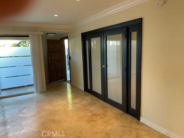 11370 W Sunset Boulevard #B, Los Angeles, CA 90049 - Image #2