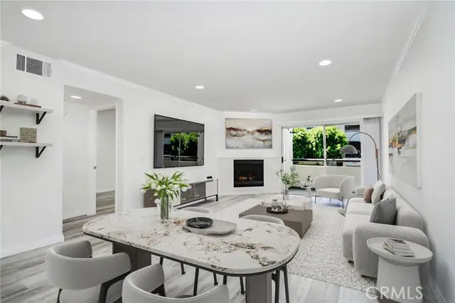 5525 Canoga Avenue #129, Woodland Hills, CA 91367 - Image #1