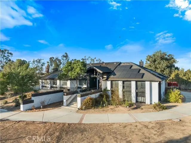 40646 27th Street, Palmdale, CA 93551 - #2