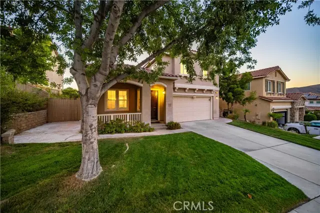28521 Meadow Heights Court, Canyon Country, CA 91387 - Image #3