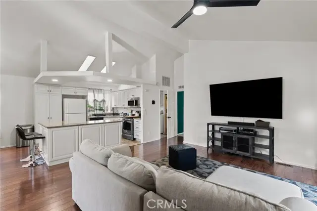 20095 Shadow Island Drive, Santa Clarita, CA 91351 - Image #1