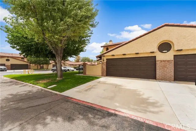 43743 Alain Court, Lancaster, CA 93535 - #2