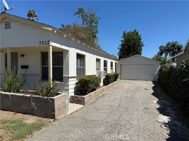 7512 Amigo Avenue, Reseda, CA 91335 - Image #3