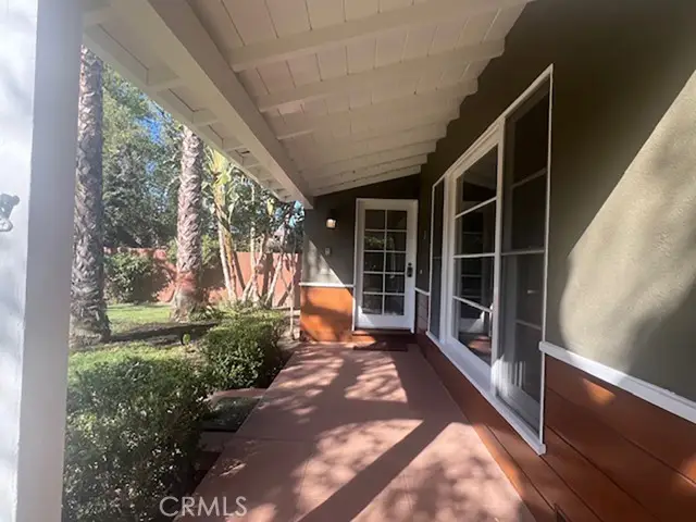 5744 Stansbury Avenue, Sherman Oaks, CA 91401 - Image #2