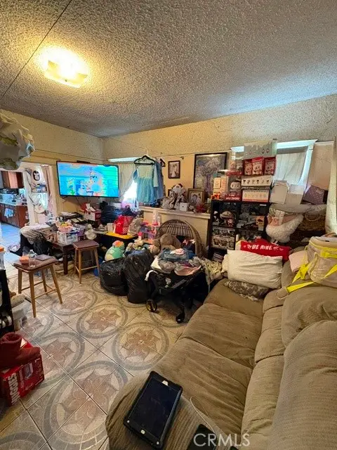 244 E 43rd Place, Los Angeles, CA 90011 - Image #2