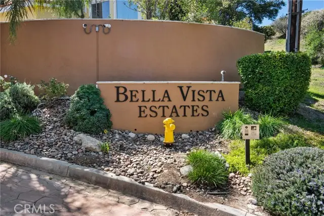 24845 Bella Vista Drive, Santa Clarita, CA 91321 - Image #3