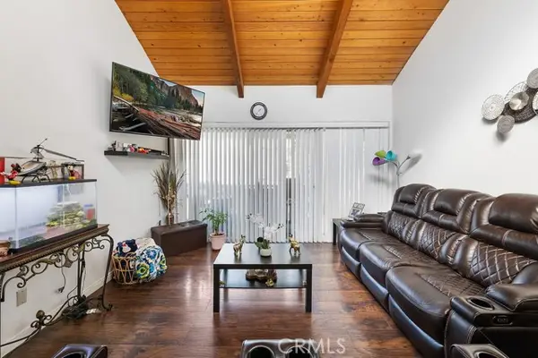 8601 International Avenue #265, Canoga Park (los Angeles), CA 91304