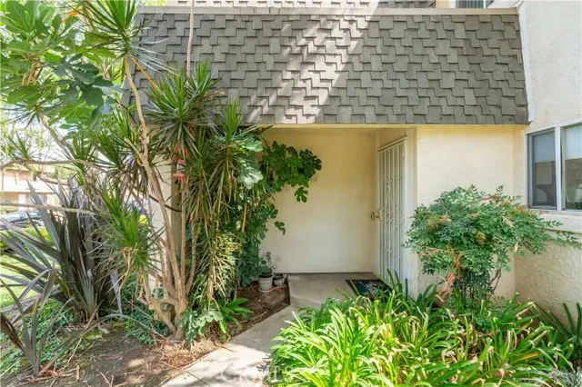 19036 Kittridge Street #1, Reseda, CA 91335 - Image #1