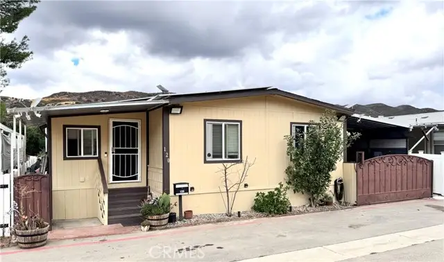 36200 Paradise Ranch Rd #120, Castaic, CA 91384 - Image #1