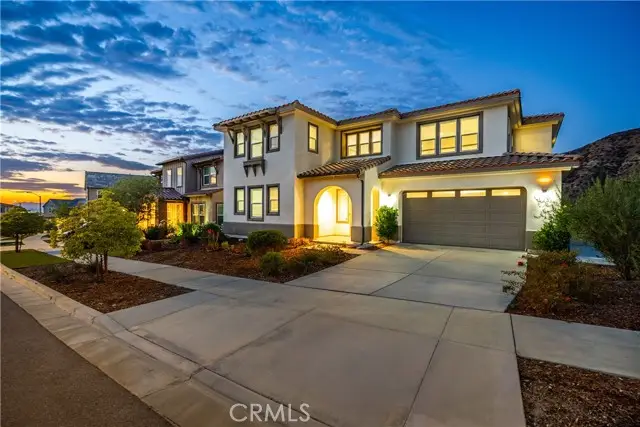25051 Hidden Willow Circle, Santa Clarita, CA 91387 - Image #1
