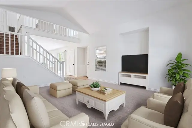 2024 Tulip Avenue, Simi Valley, CA 93063 - Image #3