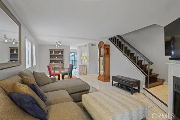 15045 Nordhoff St. #116, North Hills (los Angeles), CA 91343