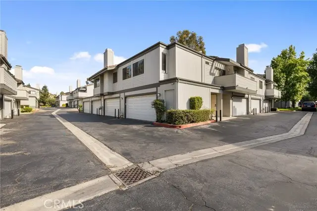 6508 Twin Circle Lane #1, Simi Valley, CA 93063 - Image #1