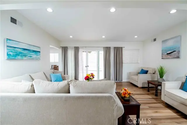 11968 Rossiter, San Fernando Valley, CA 91342 - Image #2