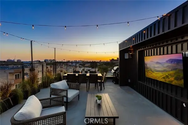 12602 Mitchell Avenue, Los Angeles, CA 90066