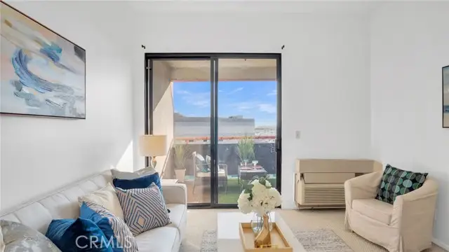 222 S Central Ave #432, Los Angeles, CA 90012 - Image #2