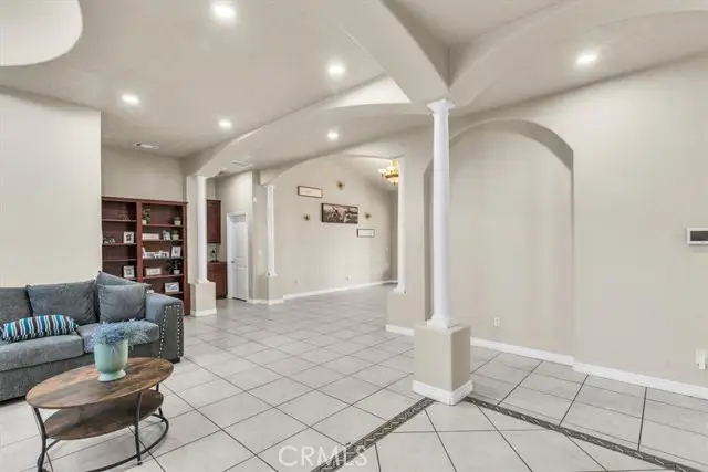 17601 Bangor, Hesperia, CA 92345 - Image #3