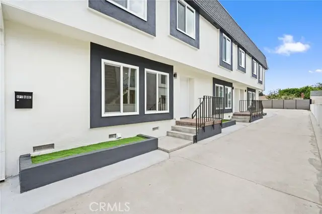 7010 Lennox Avenue, Van Nuys, CA 91405 - #3