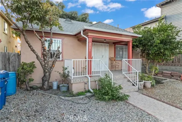 5731 2nd Avenue, Los Angeles, CA 90043 - Image #2