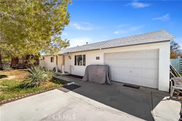 225 W French Avenue, Ridgecrest, CA 93555 - Image #3