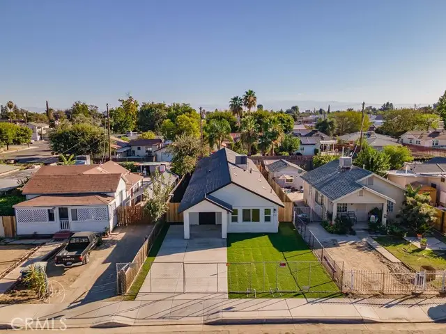 2207 Verde Street, Bakersfield, CA 93304 - Image #2