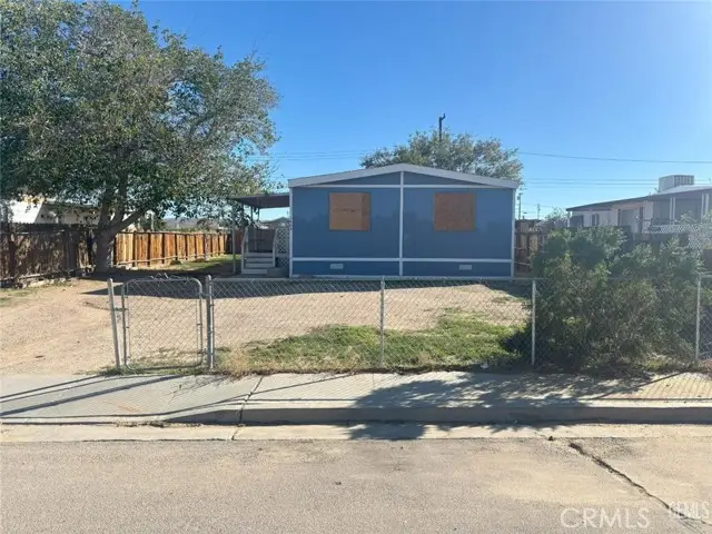 1405 W Saint George Avenue, Ridgecrest, CA 93555 - Image #1