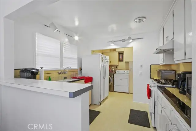 1448 W 90th, Los Angeles, CA 90047 - Image #3