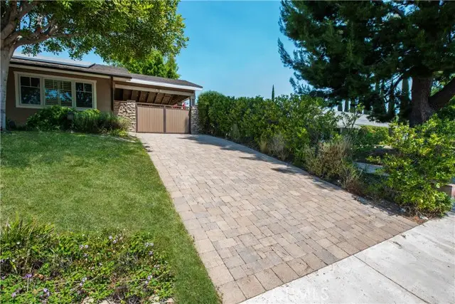 16426 Knollwood Drive, Granada Hills, CA 91344 - Image #3