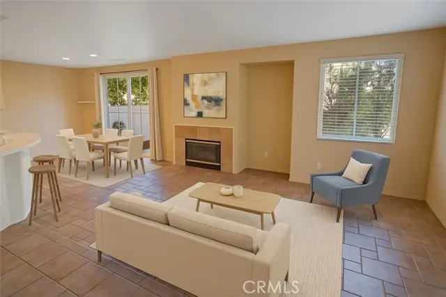 24163 Arrowhead Court, Santa Clarita, CA 91354 - Image #2